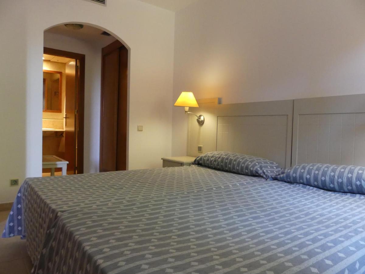 Apartamento Dos Dormitorios Bajo, Vistas Piscina Isla Canela Bagian luar foto